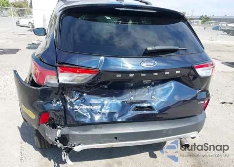 2021 Ford Escape Titanium Plug-In Hybrid из США, поврежденный, VIN 1FMCU0LZ9MUA53396